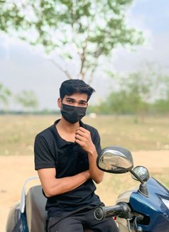 Karan 5 - Male এস্কর্ট in Lucknow Photo 4 of 6