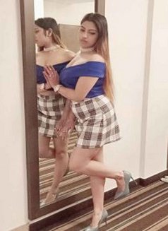 Model Manvika - এস্কর্ট in Mumbai Photo 1 of 1
