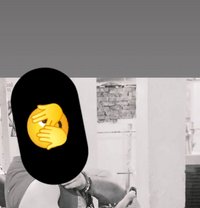 Ronnie - Male adult performer in New Delhi