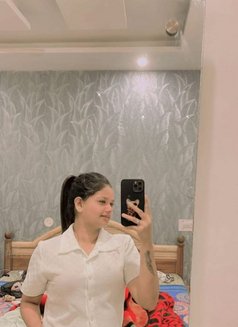 Priyanka Cam Show or Meet - escort in Chennai Photo 2 of 4