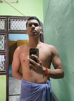 Harsh Tomar - Male adult performer in New Delhi Photo 2 of 4
