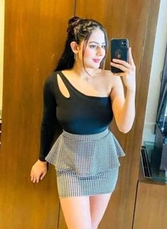 HIGH PROFILE INDEPENDENT ESCORT DOORSTOP - एस्कॉर्ट in Bangalore Photo 3 of 6