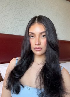 Alina - escort in Chennai Photo 1 of 1