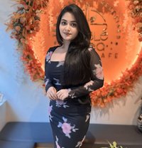 Mumbai Premium Escorts 5 Star Hotel - ఎస్కార్ట్ in Mumbai