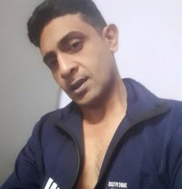 Shivam for Female - Male escort in Kolkata