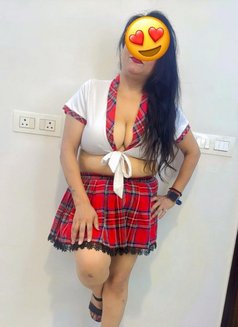 Kanak bhabhi - एस्कॉर्ट in New Delhi Photo 2 of 5