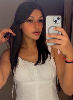 Anvi - escort in Bangalore Photo 2 of 5