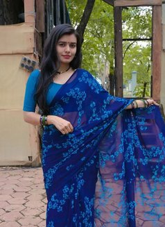 Mina Kumari Singh - escort in Mumbai Photo 1 of 2