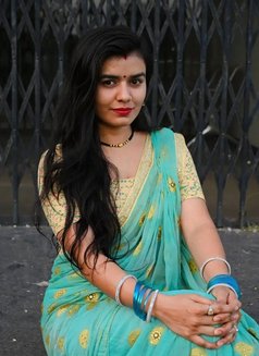 Mina Kumari Singh - escort in Mumbai Photo 2 of 2