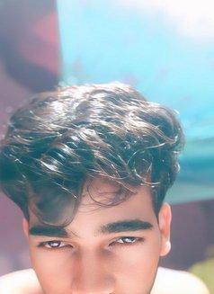 Karan 4 - Male এস্কর্ট in Lucknow Photo 9 of 10