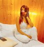 Disha Panday - एस्कॉर्ट in Bangalore Photo 1 of 1