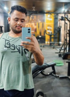 Logan - Male adult performer in Faridabad Photo 3 of 5