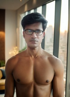 Elite Male Escort For Women's Desire - Male escort in Kolkata Photo 2 of 14