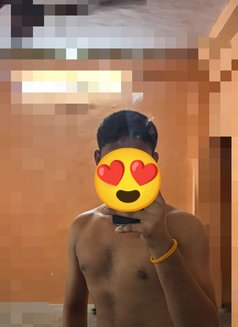 Yash Only for Female - Male escort in Mumbai Photo 5 of 7