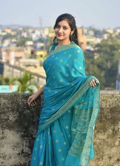 Geeta for Real & Virtual Sessions - escort in Bangalore Photo 2 of 3