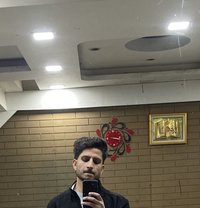 Aryan - Male escort in Gurgaon Photo 1 of 1