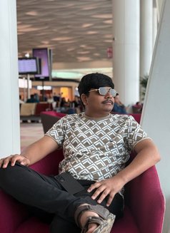 Ronny call boy - Male escort in Jaipur Photo 1 of 4
