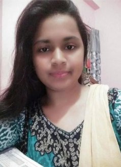 Call Girls ( Delhi ) (98995 V93777 Nc R - escort in New Delhi Photo 1 of 1