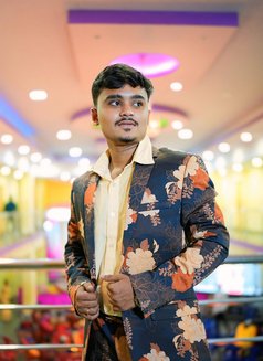 Sujan - Male escort in Bangalore Photo 1 of 1