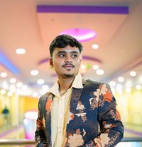 Sujan - Male escort in Bangalore