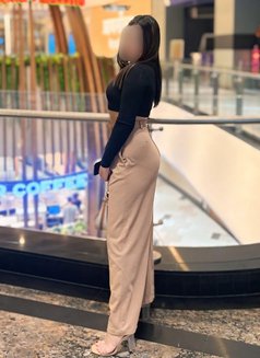 Jiya singh cam show real meet - escort in Chennai Photo 11 of 12