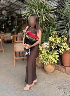 Jiya singh cam show real meet - escort in Chennai Photo 12 of 12