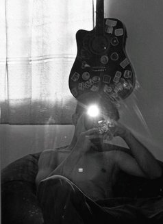 Dhruv rajput - Male escort in New Delhi Photo 3 of 3