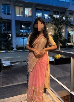 Meera Patel – Sophisticated City Compani - एस्कॉर्ट in Bangalore Photo 1 of 1