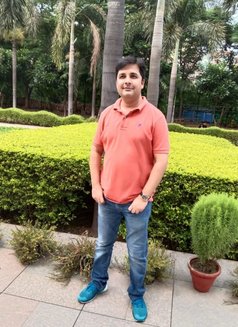 Vikram - Male escort in New Delhi Photo 1 of 1