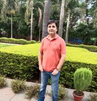 Vikram - Male escort in New Delhi
