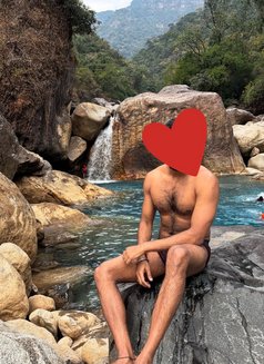 Girth Master in Mumbai - Male ఎస్కార్ట్ in Mumbai Photo 2 of 3
