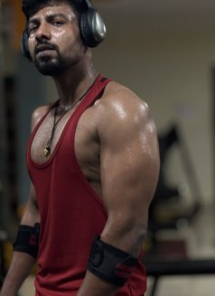 Aryan - Male escort in Bhubaneshwar Photo 6 of 8