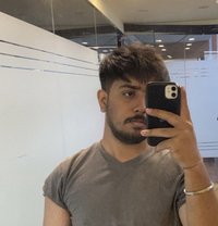 Amaan - Male escort in Mumbai