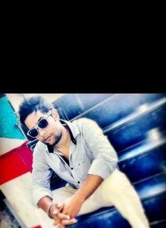 Karanbigbird - Male escort in Chandigarh Photo 1 of 10