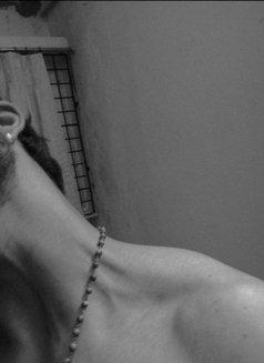 Hamza - Male escort in Hyderabad Photo 2 of 6