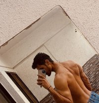 Siddharth - Male escort in Pune