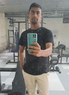 Aashu - Male escort in Dehradun, Uttarakhand Photo 1 of 5
