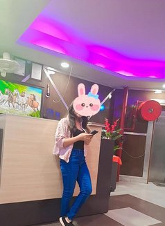 aradhiya xlili reel meet and#cam show - escort agency in Mumbai Photo 1 of 2