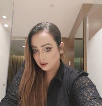 Wanshika26 - Transsexual డొమినేట్రిక్స్ in Kolkata