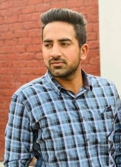 Gurru - Male escort in Chandigarh Photo 3 of 4