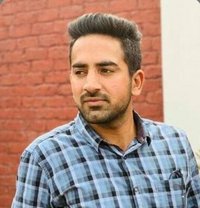 Gurru - Male escort in Chandigarh