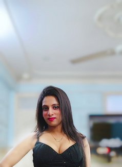 Cute Tamanna - Transsexual escort in Hyderabad Photo 14 of 26