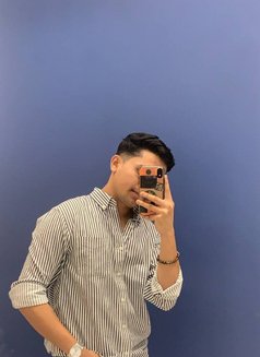 Tony Bull - Male escort in Mumbai Photo 3 of 8