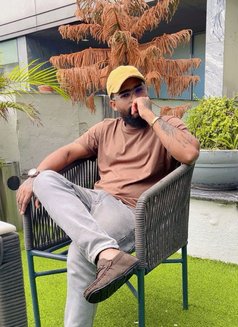 Houny - Male escort in Gurgaon Photo 4 of 4