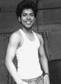 Parijat Ray - Male escort in Kolkata Photo 1 of 1
