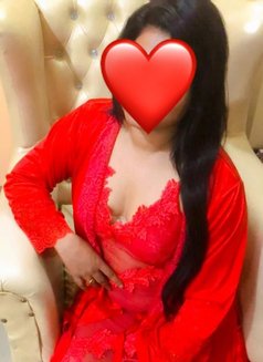 Aarya - escort in Pune Photo 3 of 4