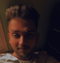 Prashanth Prashu - Male adult performer in Bangalore