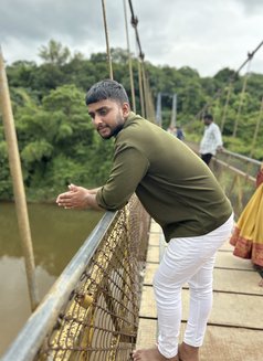 Prashanth Prashu - Male adult performer in Bangalore Photo 2 of 2