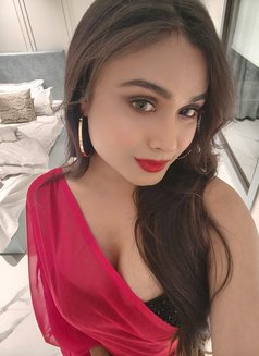 Kiara Srivastava - escort in Navi Mumbai Photo 4 of 8
