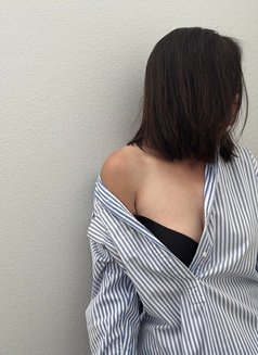Helena - escort in Pune Photo 2 of 2
